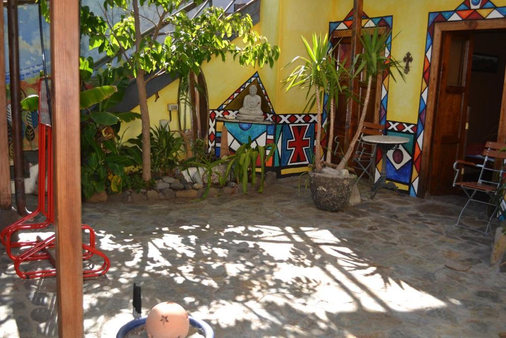 El Porvenir Hostel Los Llanos De Aridane Luaran gambar