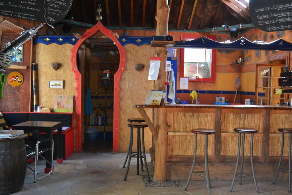 El Porvenir Hostel Los Llanos De Aridane Luaran gambar